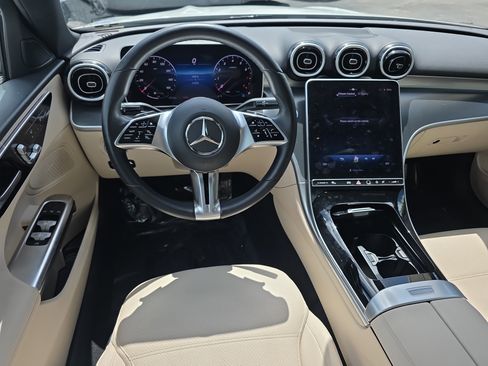 Used 2025 Mercedes-Benz C 300 Sedan image 19