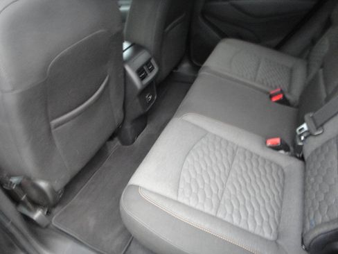 Used 2021 Chevrolet Equinox LT AWD/4WD image 12