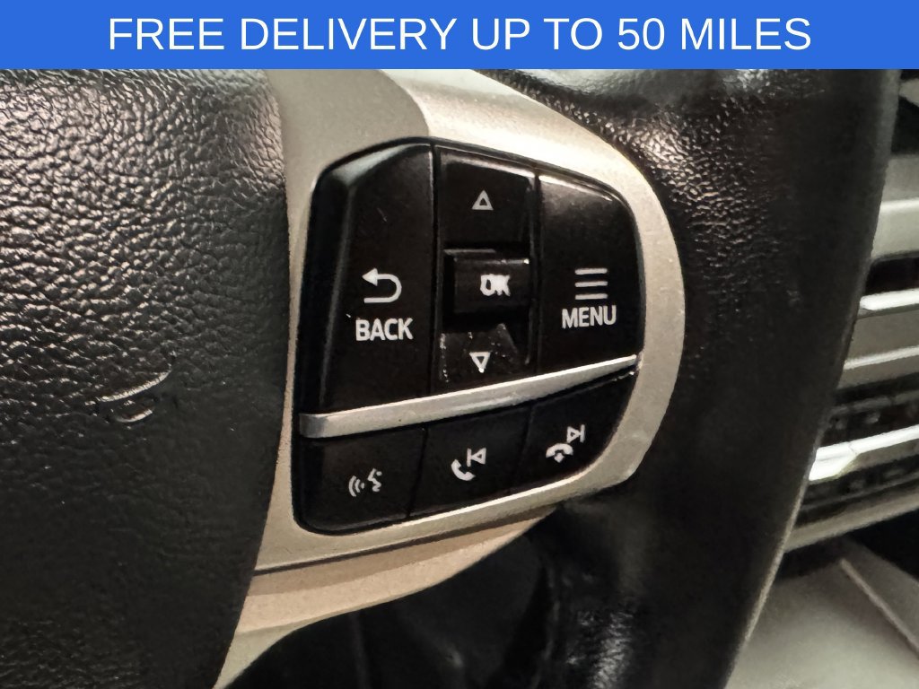 Used 2023 Ford Explorer XLT AWD/4WD image 7