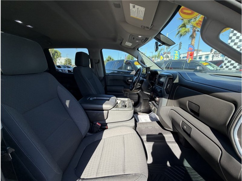 Used 2020 Chevrolet Silverado 1500 LT w/ All-Star Edition AWD/4WD image 31
