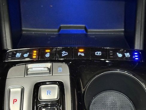 Certified 2024 Hyundai Tucson Limited image 25