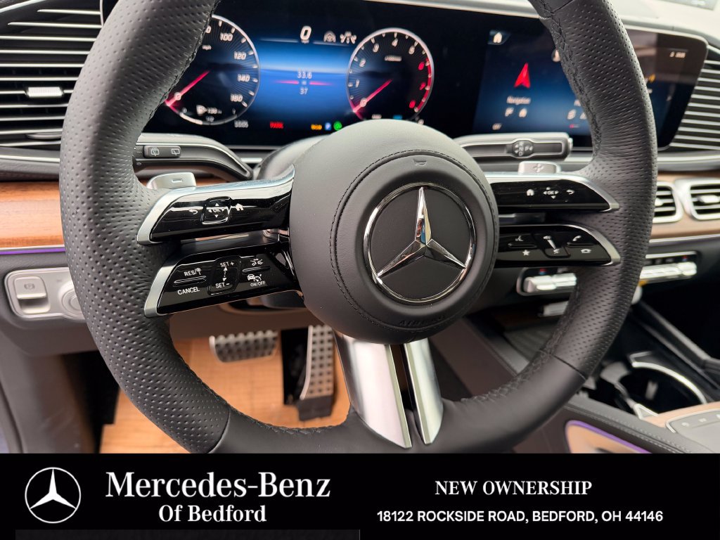 Used 2026 Mercedes-Benz GLS 450 4MATIC image 10