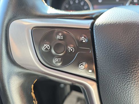 Used 2023 GMC Terrain AT4 AWD/4WD image 30