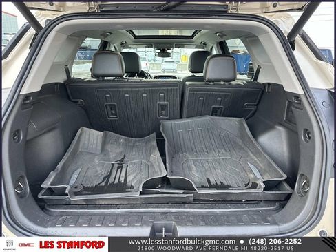 Used 2022 GMC Terrain AT4 w/ LPO, Floor Liner Package image 11