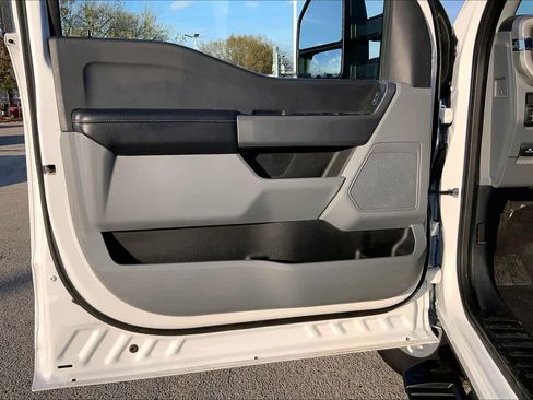 Used 2024 Ford F250 XLT w/ FX4 Off-Road Package image 42