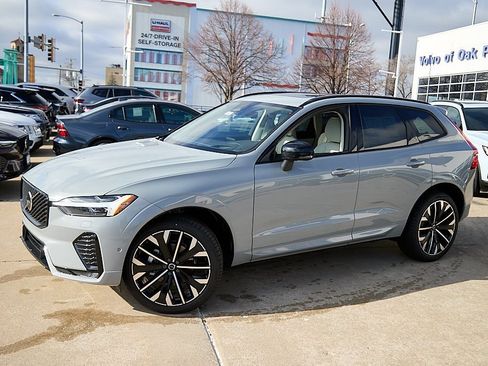 New 2026 Volvo XC60 B5 Ultra w/ Protection Package Premier image 3