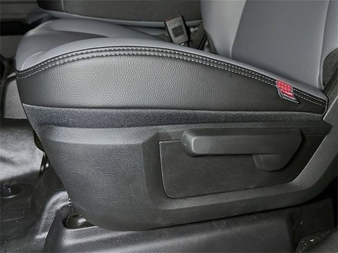 New 2026 RAM 2500 Tradesman w/ Chrome Appearance Group image 13