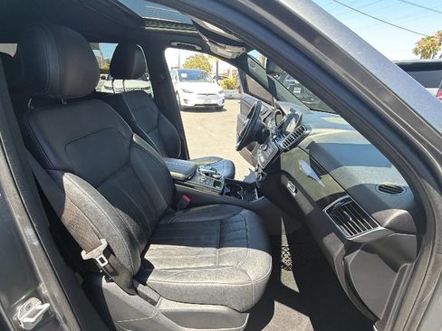Used 2017 Mercedes-Benz GLE 350 w/ Premium 1 Package image 13