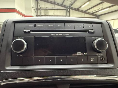Used 2015 Dodge Grand Caravan SE w/ Quick Order Package 29E SE FWD image 25