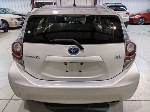 Used 2012 Toyota Prius C One image 5