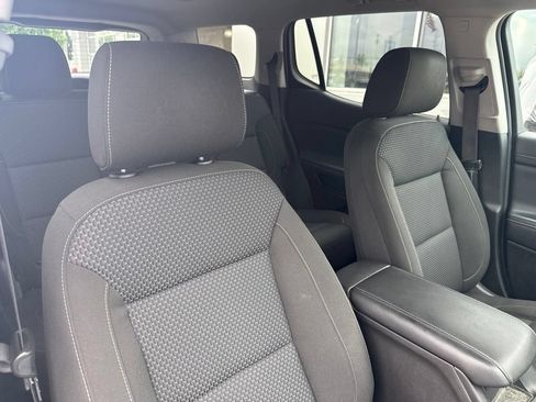 Used 2020 GMC Acadia SLE w/ Driver Convenience Package FWD image 19