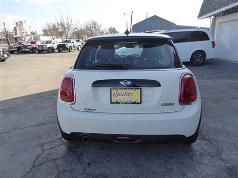 Used 2016 MINI Cooper 2-Door Hardtop image 7