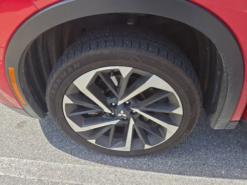 Used 2024 Mitsubishi Outlander SE AWD/4WD image 21