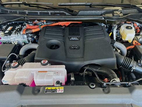 New 2026 Toyota Tundra Capstone AWD/4WD image 28