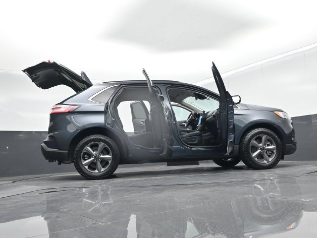 Certified 2022 Ford Edge SEL w/ Sport Appearance Package AWD/4WD image 76