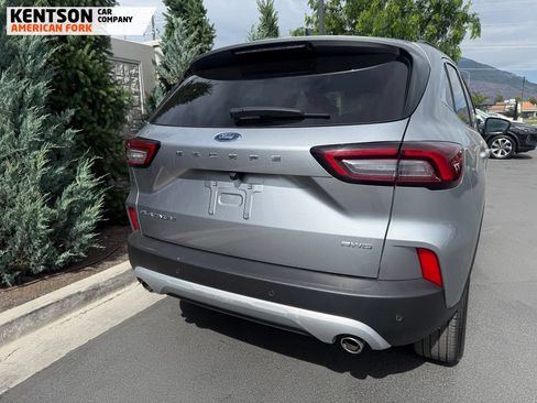 Used 2024 Ford Escape Platinum AWD/4WD image 32