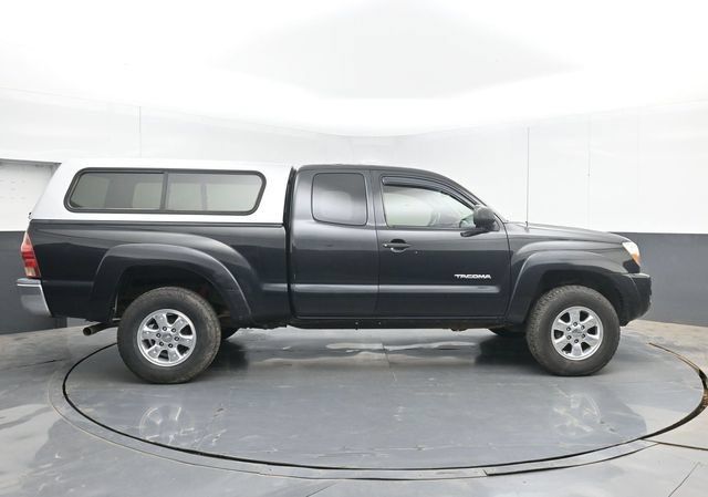 Used 2005 Toyota Tacoma PreRunner w/ SR5 Pkg #3 RWD image 15