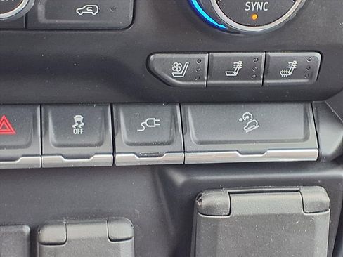 Used 2020 Chevrolet Silverado 2500 High Country w/ Technology Package image 14