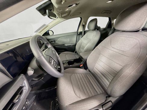 Used 2025 Kia K4 EX FWD image 3