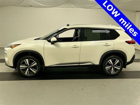 Used 2021 Nissan Rogue SL image 9