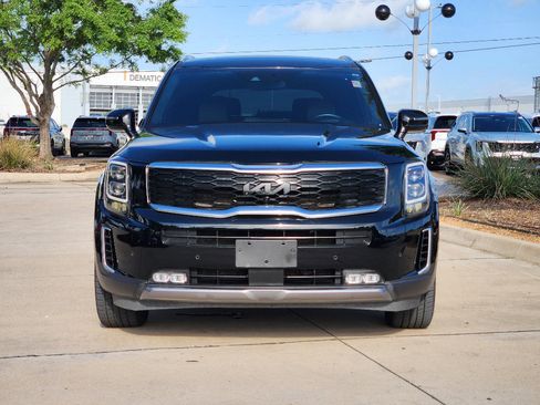 Used 2022 Kia Telluride SX w/ SX Prestige Package image 11