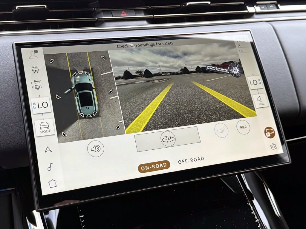 New 2027 Land Rover Range Rover Sport SE AWD/4WD image 23