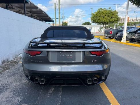 Used 2019 Jaguar F-TYPE SVR AWD/4WD image 15