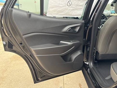 New 2026 Chevrolet Trax ACTIV w/ Driver Confidence Package image 15