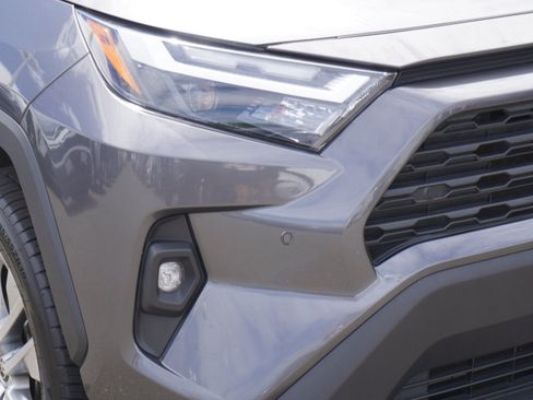 Used 2022 Toyota RAV4 XLE Premium AWD/4WD image 3
