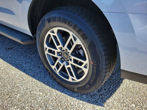 New 2026 Ford Expedition Active RWD image 25