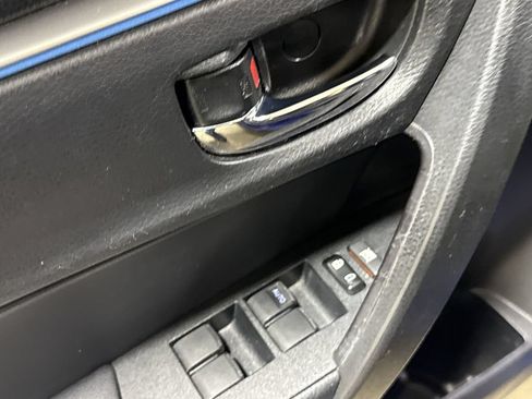 Used 2016 Toyota Corolla S FWD image 20