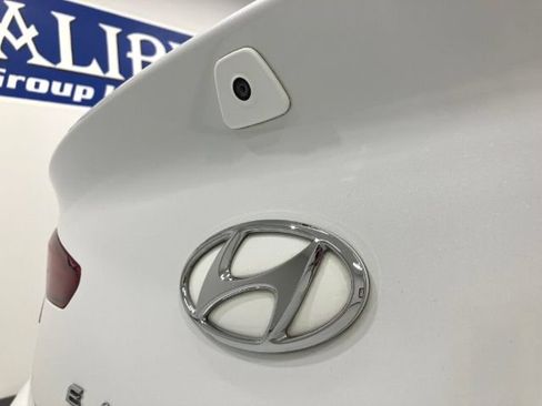 Used 2020 Hyundai Elantra SEL w/ Cargo Package (C1) FWD image 13