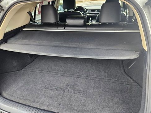 Used 2014 Lexus CT 200h image 6