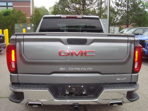 Used 2021 GMC Sierra 1500 SLT w/ X31 Off-Road Package image 5