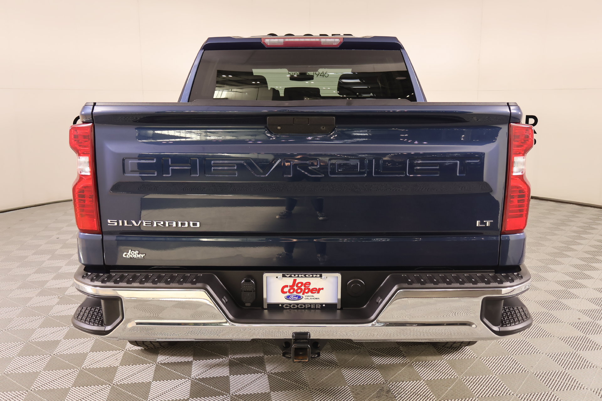 Used 2020 Chevrolet Silverado 1500 LT w/ Texas Edition AWD/4WD image 21