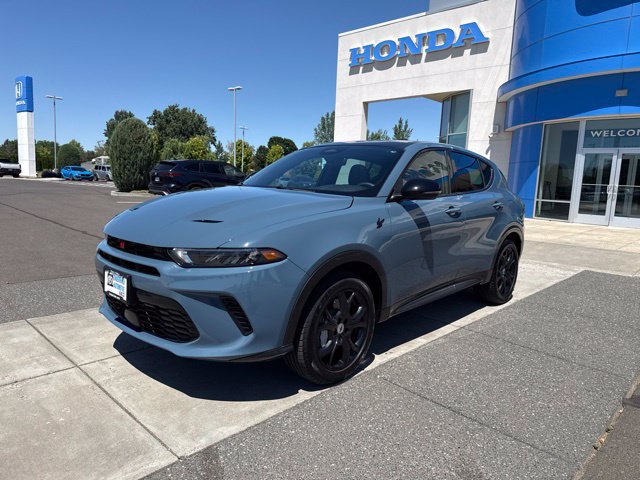 Used 2024 Dodge Hornet R/T Plus w/ R/T Blacktop Package AWD/4WD image 14