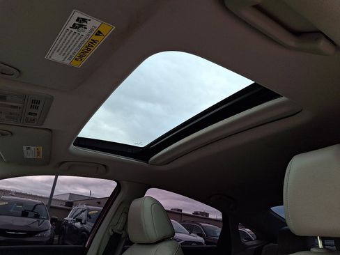 Used 2022 Honda Insight Touring image 14