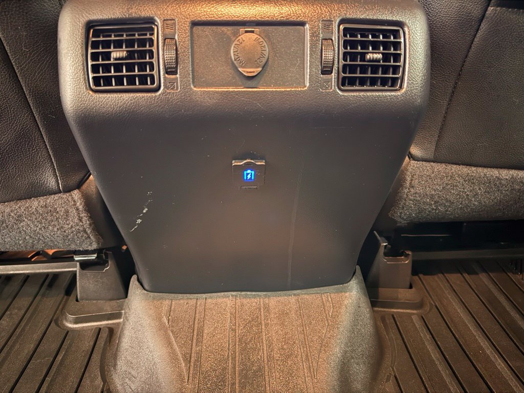Used 2019 Toyota Tundra Limited RWD image 33