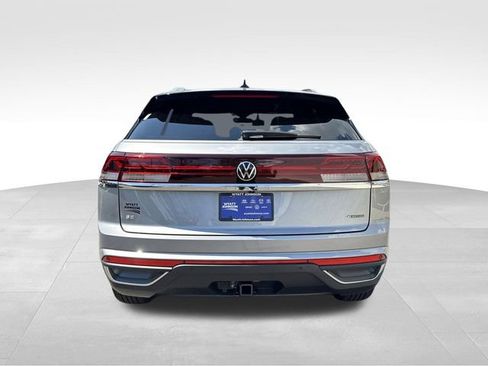 New 2026 Volkswagen Atlas Cross Sport SE AWD/4WD image 4