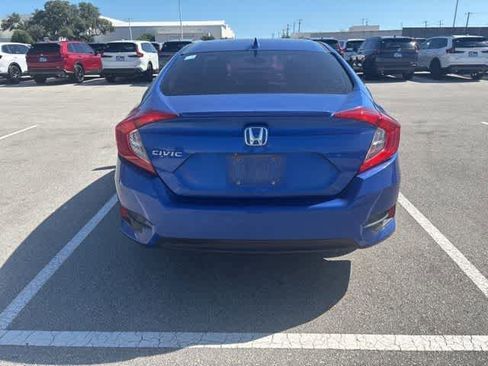 Used 2018 Honda Civic EX-T image 4