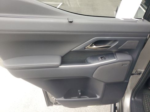 Certified 2024 Lexus GX 550 image 13