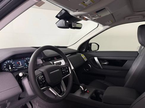 Certified 2025 Land Rover Discovery Sport S AWD/4WD image 38