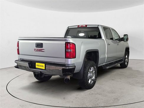 Used 2015 GMC Sierra 2500 SLT w/ Duramax Plus Package image 4