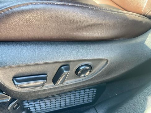 Used 2022 Toyota Sienna Platinum w/ Protection Package (TMS) image 20