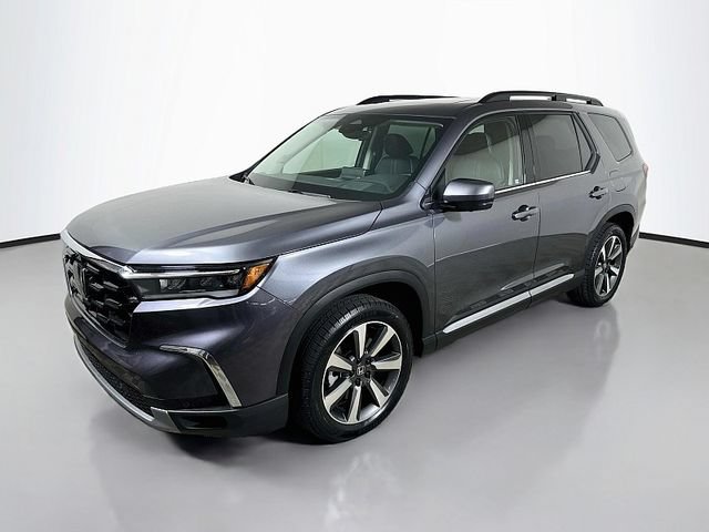 Used 2024 Honda Pilot Elite image 3