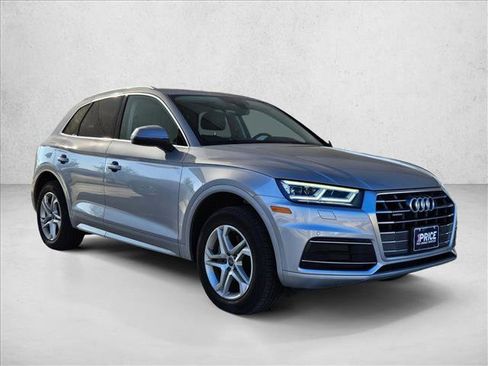 Used 2018 Audi Q5 2.0T Premium Plus w/ Premium Plus Package image 3
