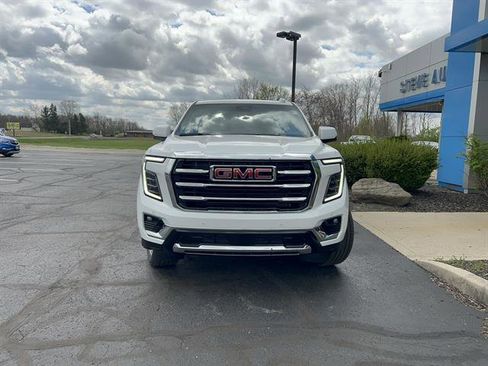 New 2026 GMC Yukon Elevation w/ Elevation Premium Package AWD/4WD image 2