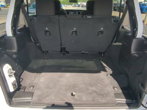 Used 2023 Jeep Wrangler Unlimited Sport AWD/4WD image 23
