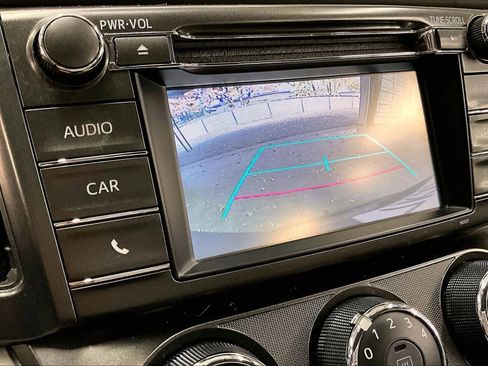 Used 2015 Toyota RAV4 LE image 24