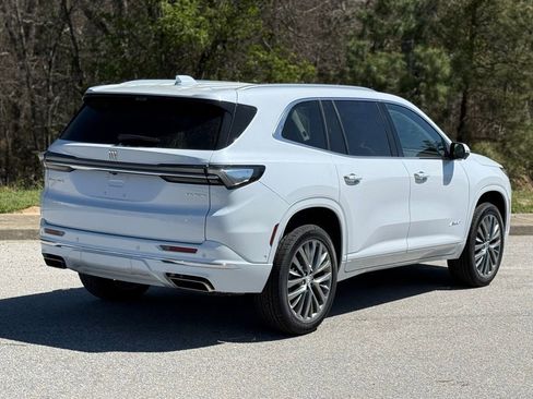 New 2026 Buick Enclave Avenir image 13
